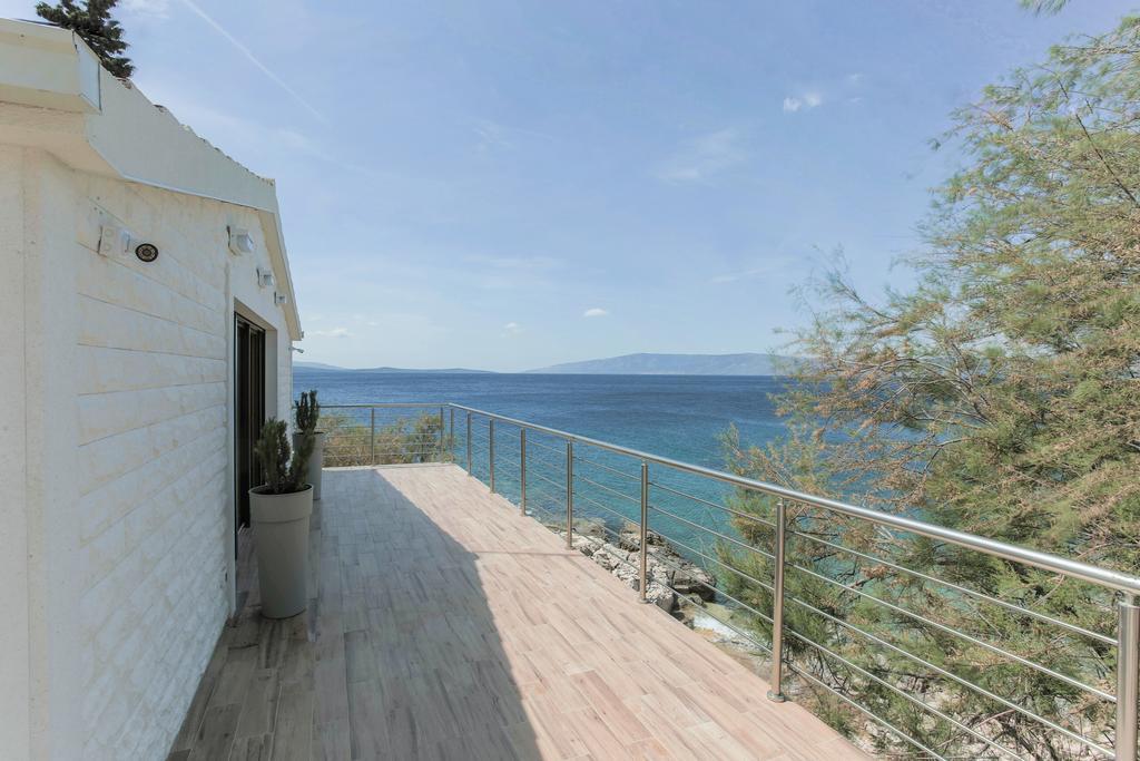 Villa Mendes Zastražišće Exterior foto