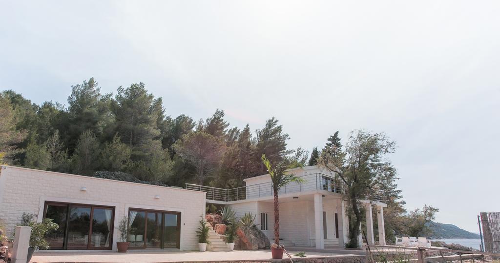 Villa Mendes Zastražišće Exterior foto